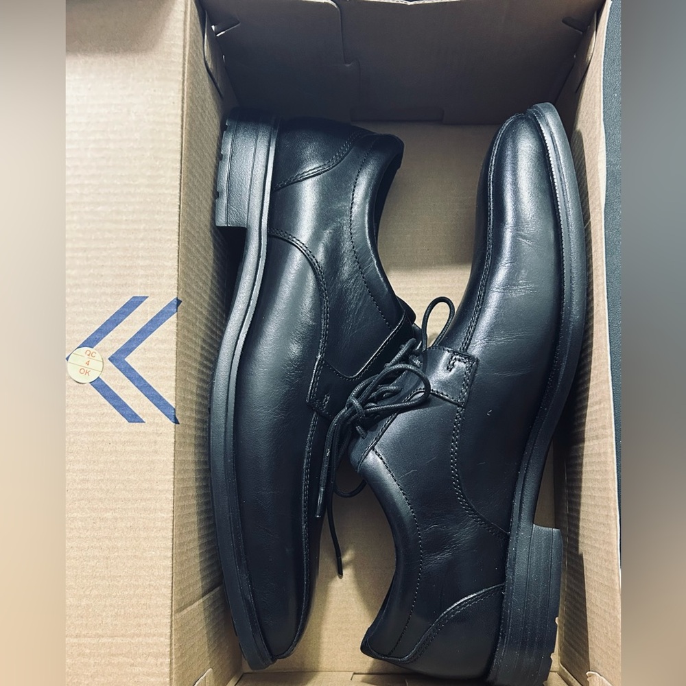 Rockport® Dressports Work Bike Oxfords Men's Size 8M New in Box - Picture 2 of 8